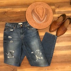 Forever 21 Distressed Ripped Jeans Sz 27